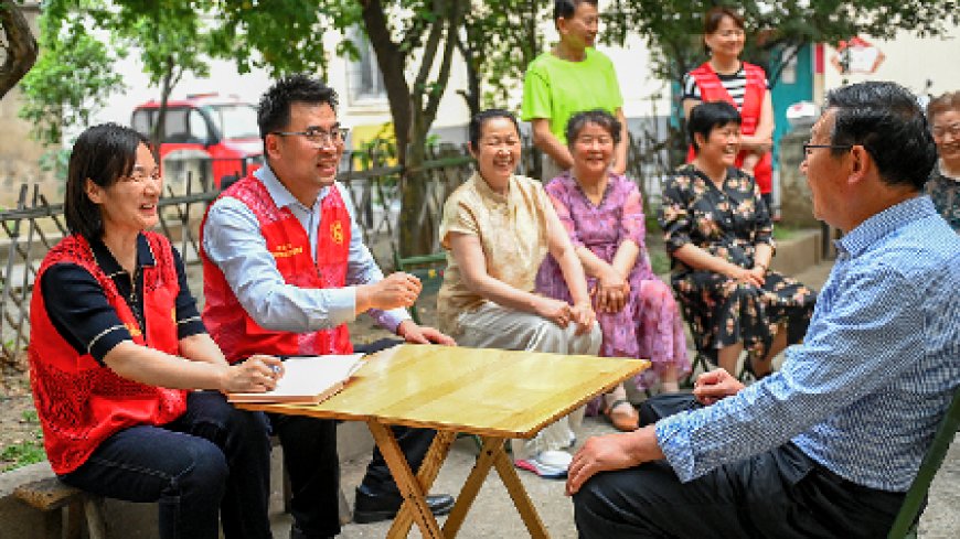 Xinhua : Xi Jinping insiste sur la consolidation et l'élargissement de la campagne sur une vision juste des mérites politiques