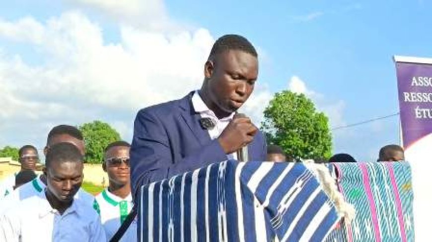 Lokaha 2 : Le maire Donasso Abou Coulibaly pose la première pierre du centre de santé