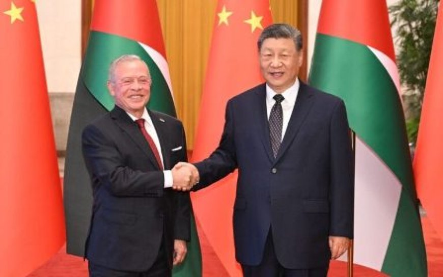 Xi Jinping insiste sur la consolidation et l'élargissement de la campagne sur une vision juste des mérites politique