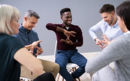 Éducation sexuelle / Adolescents sourds en Côte d'Ivoire : Seuls face à leur corps qui change