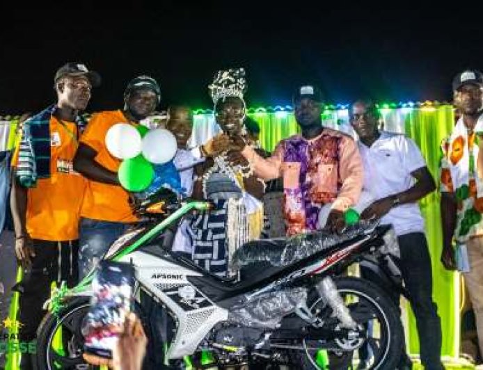ZOHOUÉLEU : BOGUI Carelle décroche la couronne de Miss Beauté Génération Blossé 2026