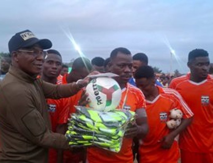 Finale du tournoi Communal doté du trophée Pascal N’guessan Dikébié