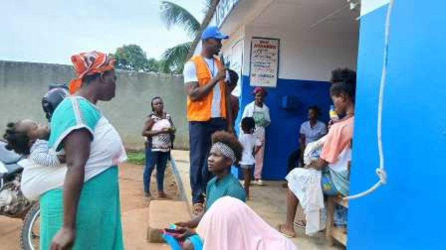 Ouragahio–Kpapékou : L’ONG UFDCEM sensibilise sur la CMU et offre une deuxième chance aux jeunes