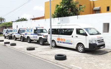 La Fondation LONACI offre des ambulances et un minicar à plusieurs structures