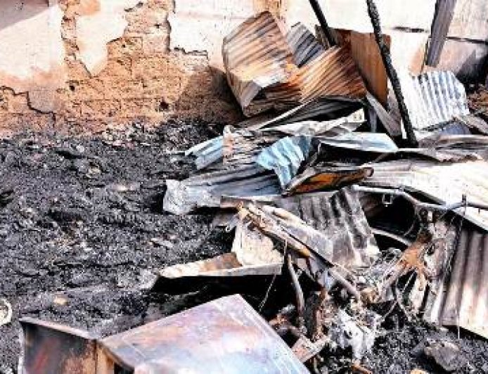 Bouaké : Un incendie ravage une dizaine de magasins près de l’hôtel L’Harmattan