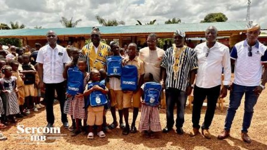 Mahapleu : 200 kits scolaires offerts aux élèves du primaire
